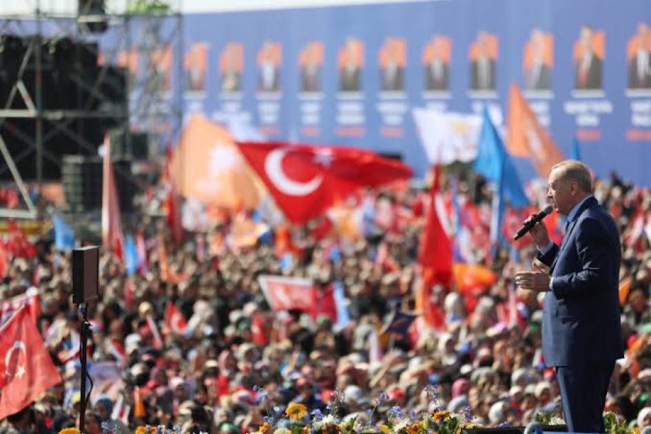 AKP-nin böyük İstanbul mitinqi - Ərdoğan çıxış etdi