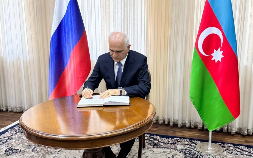 Şahin Mustafayev Rusiya səfirliyinə getdi - Matəm kitabına ürək sözlərini yazdı