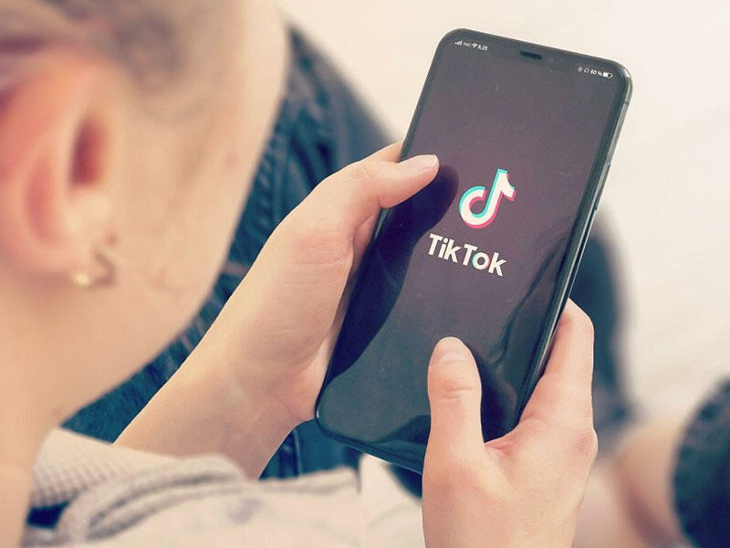 “TikTok” 2023-cü ildə Azərbaycanda 2 milyondan çox videonu silib