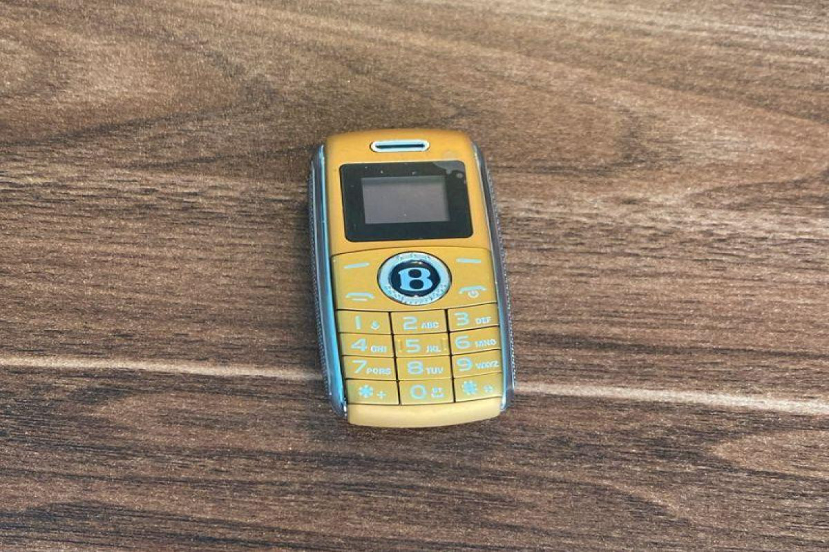 Həbsxanaya telefon keçirmək istədi