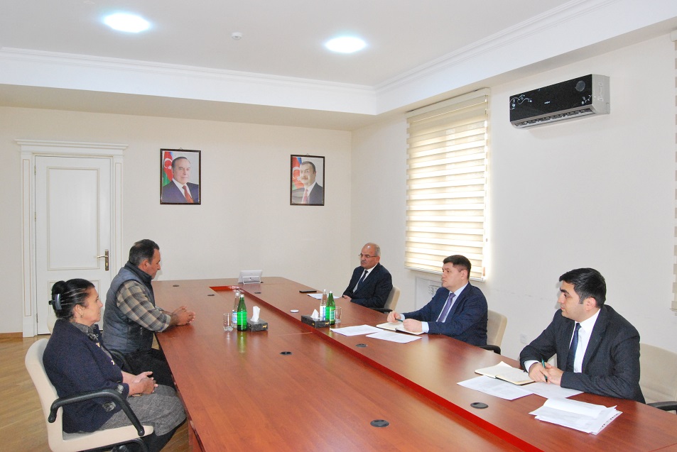 Nazirliyin şöbə müdiri Tərtərdə - FOTO