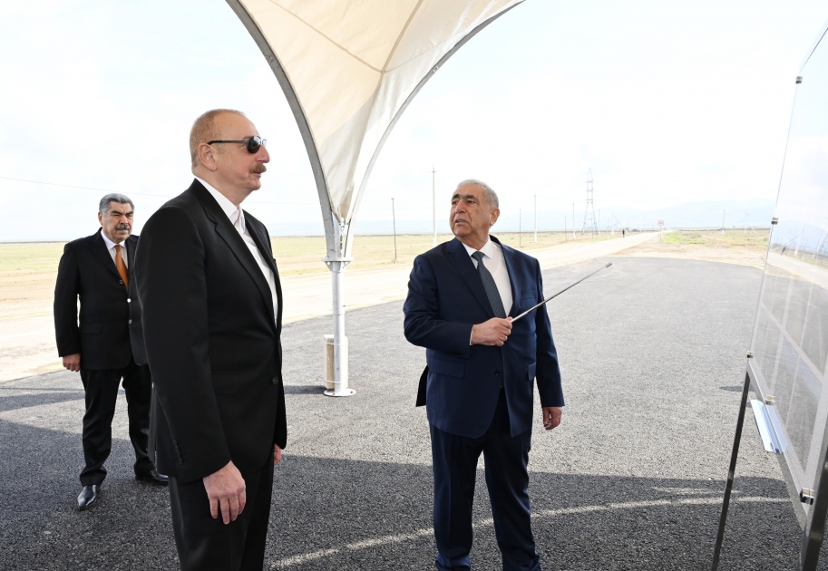 Prezident yeni yolun açılışını etdi