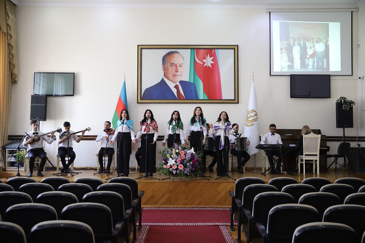 Gəncə Dövlət Universitetində bədii yaradıcılıq müsabiqəsi keçirilib - FOTO