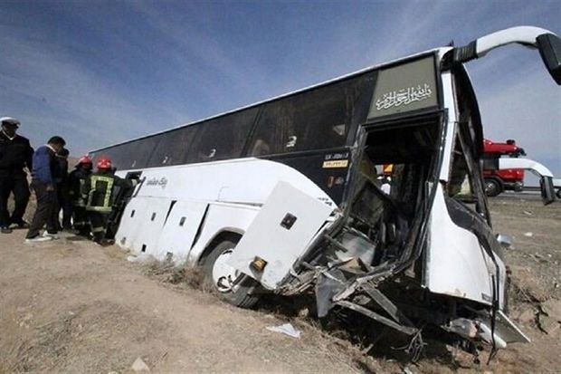 İrana məxsus avtobus Ermənistanda qəzaya düşdü - 5 ölü
