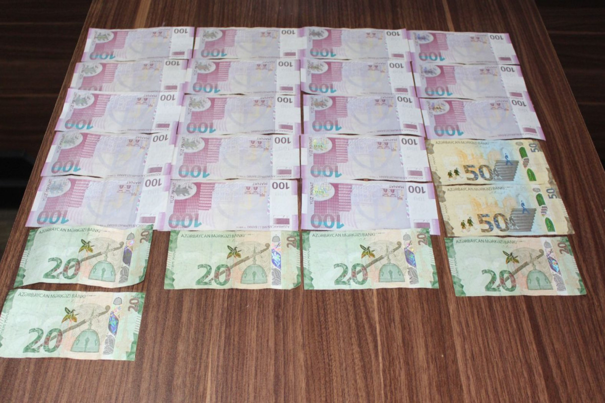 Mağaza sahibinin pulunu oğurlayan müştəri TUTULDU