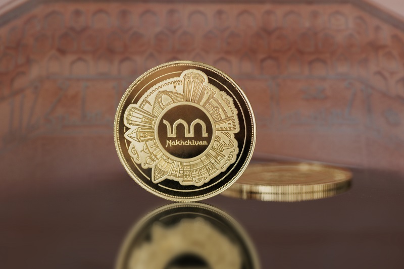 “AzerGold”un növbəti qızıl sikkəsi Naxçıvanın 100 illiyinə həsr olunub