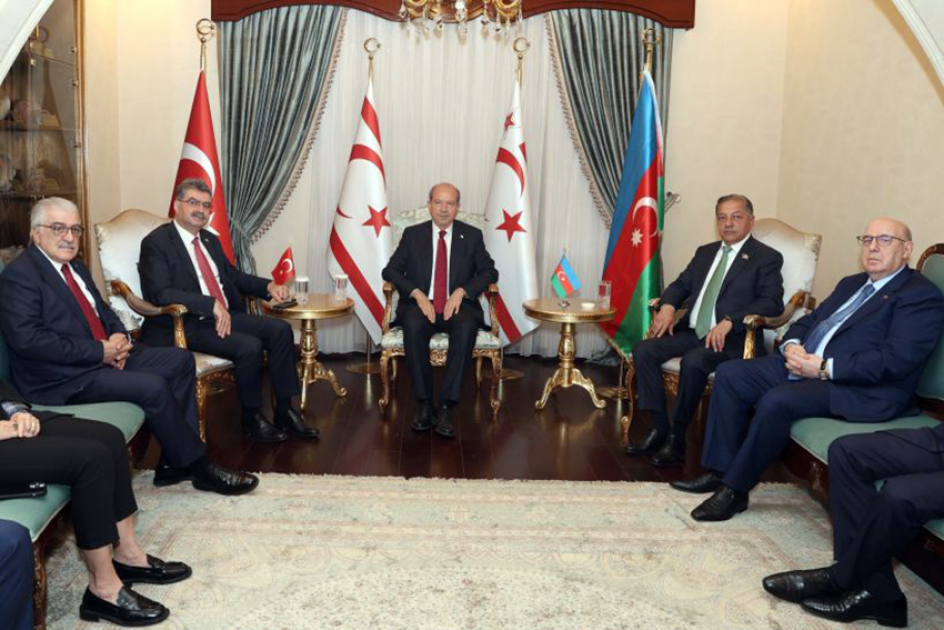 Azərbaycan deputatları Ersin Tatarın qəbulunda - FOTO