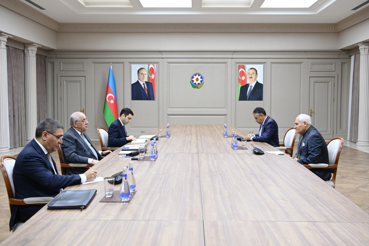 Əli Əsədov görüş keçirdi