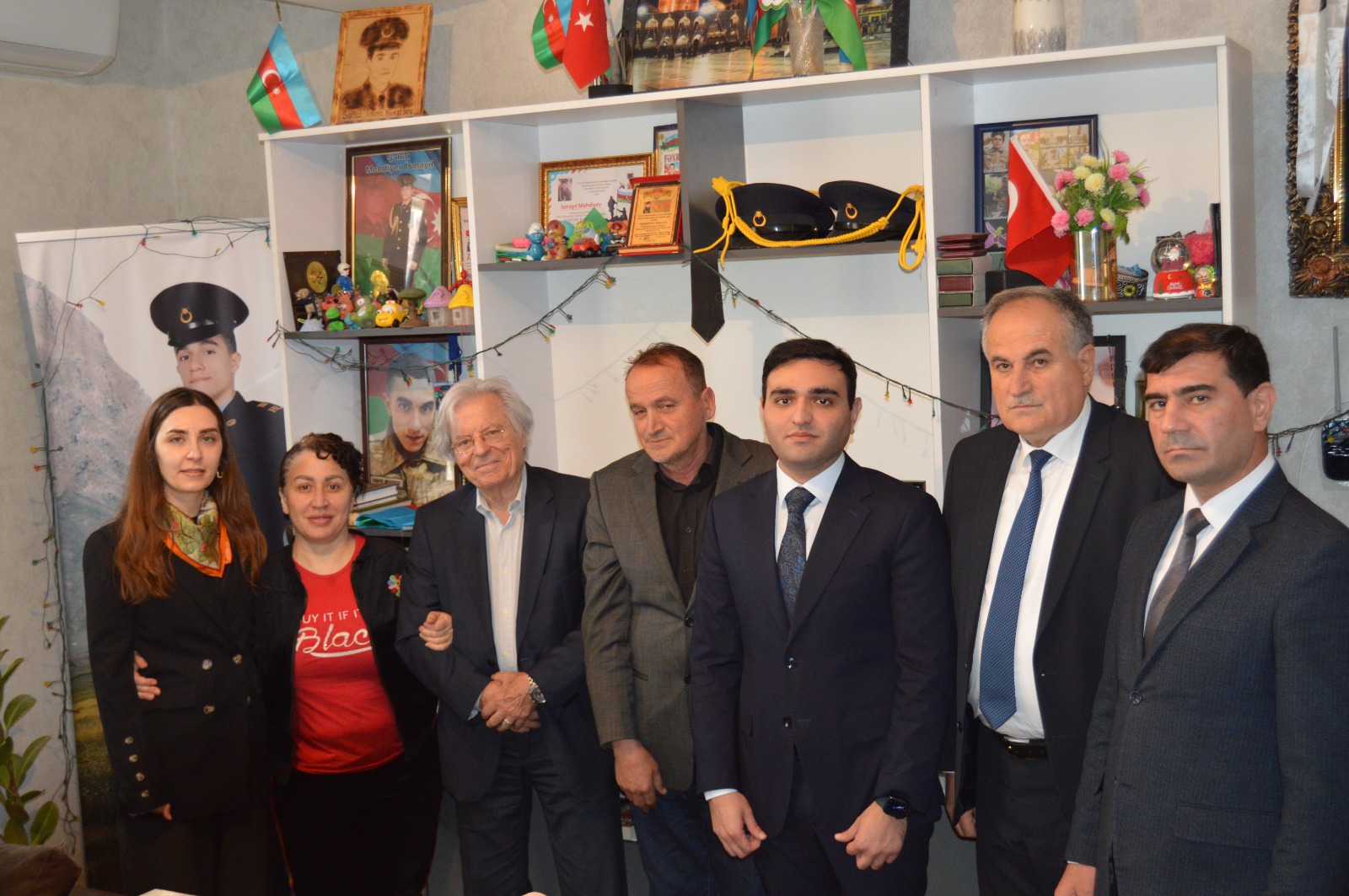 Avropa Parlamentinin üzvü məcburi köçkünlər üçün yaradılan şəraitlə tanış olub - FOTO
