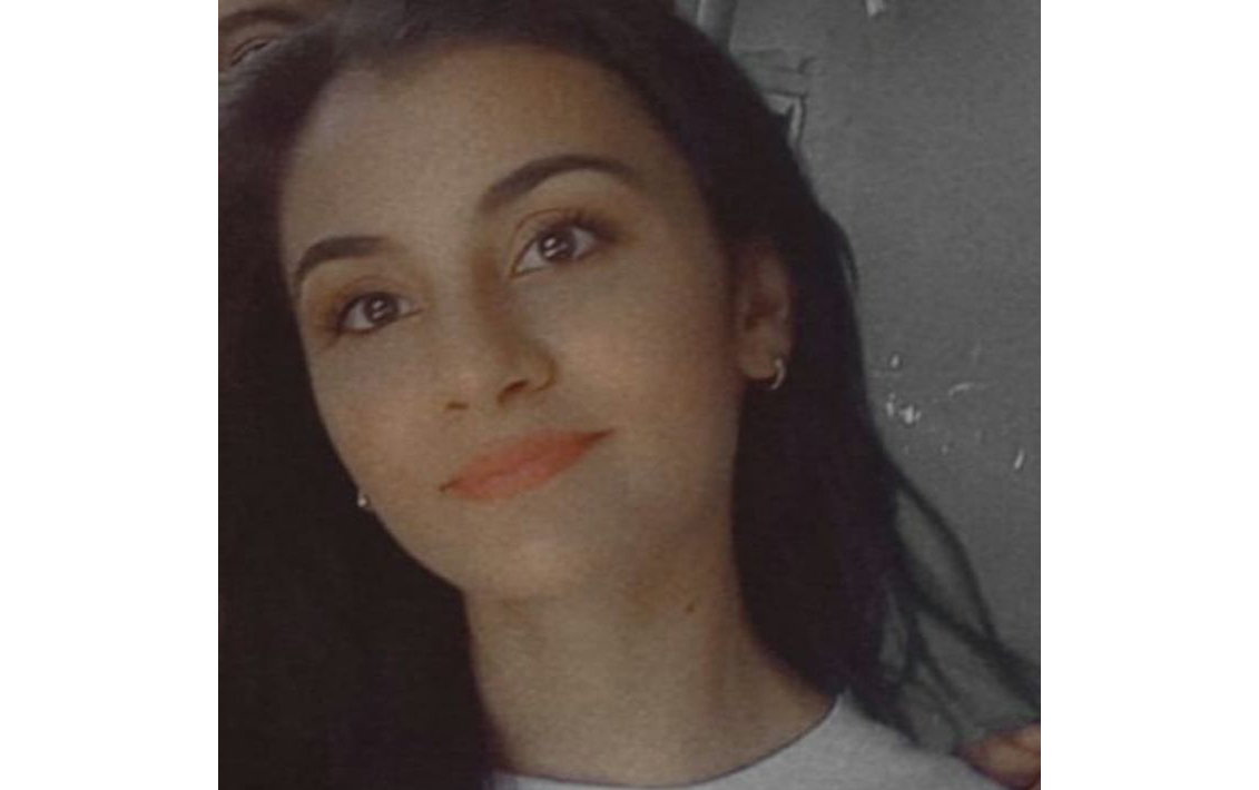 18 yaşlı qız itkin düşdü