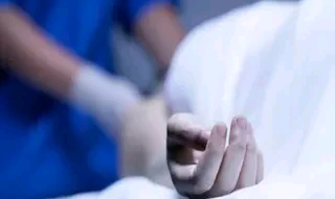 Babasıgilə qonaq gələn azyaşlı qəfil vəfat etdi 