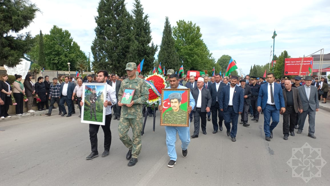 Birinci Qarabağ şəhidləri doğulduğu torpaqda dəfn olundular - FOTOLAR