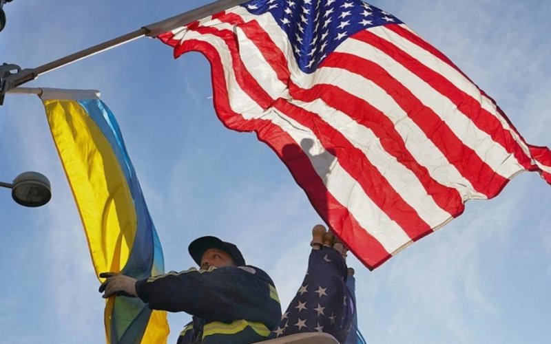 ABŞ Ukraynaya yeni silahlar GÖNDƏRİR