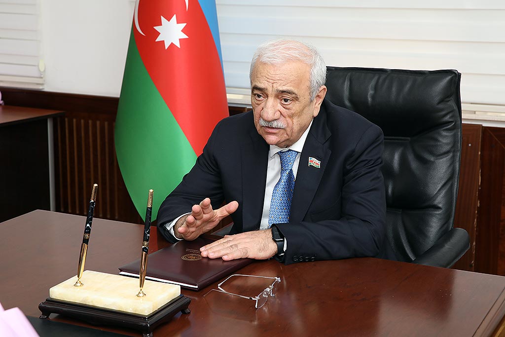 Əfv sərəncamı Prezidentin humanist siyasətinin növbəti təzahürüdür - Səttar Möhbalıyev