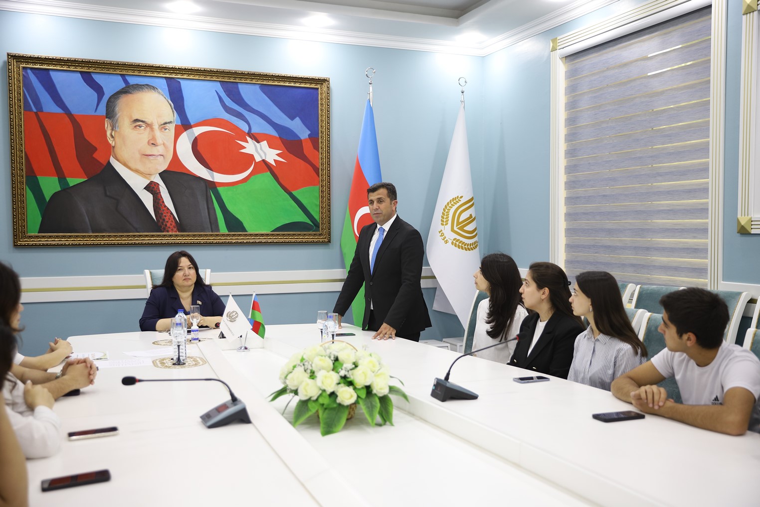 Gəncə Dövlət Universitetinin “Brend Tələbə”ləri mükafatlandırıldı - FOTO