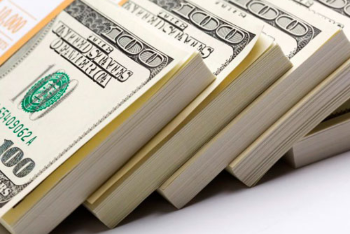 Bugünkü hərracda 73 milyon dollar satılıb