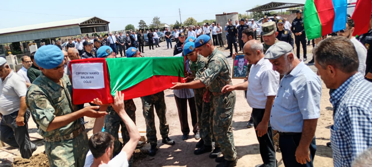 Şəhid Namiq Cəfərovun nəşinin qalıqları Saatlıda dəfn edildi - FOTOLAR