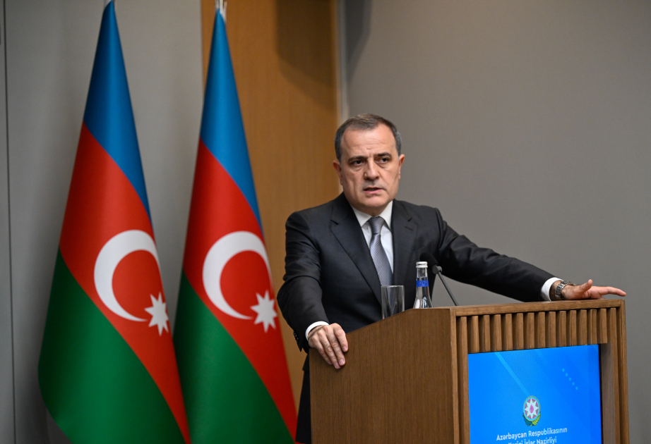 Bayramovdan Mirzoyana cavab: Qəbuledilməzdir!