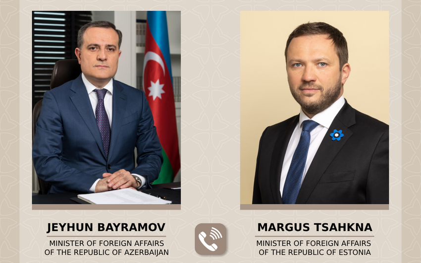 Ceyhun Bayramov həmkarı ilə regionu müzakirə etdi 