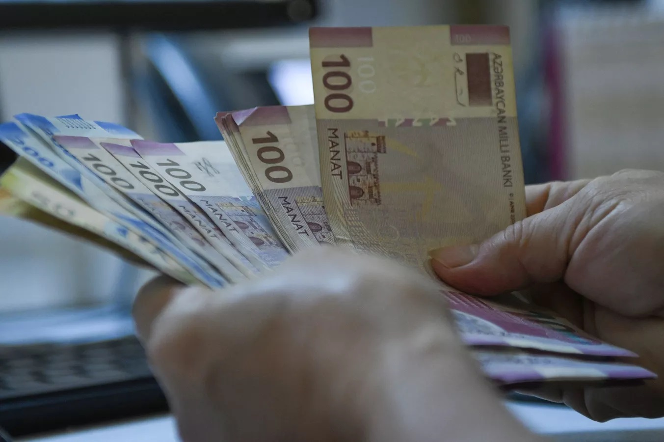 Kredit götürəndə həyat sığortası da təklif ediləcək - Yeni qayda nələri dəyişəcək...