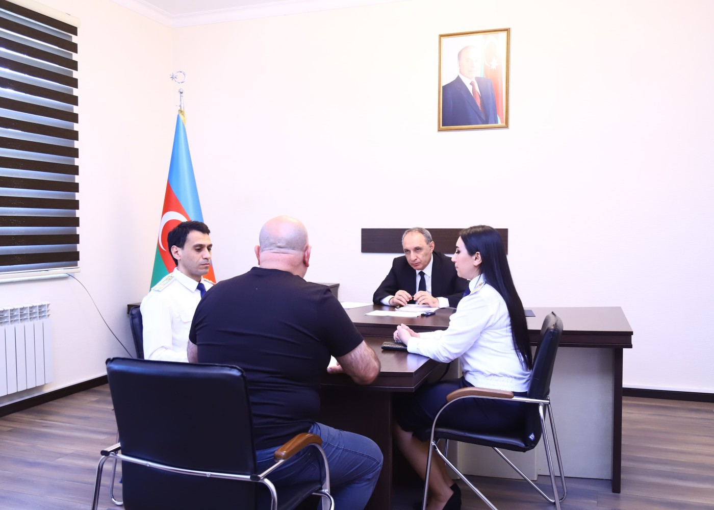 Baş prokuror Ağsuda vətəndaşları qəbul edib - FOTOLAR