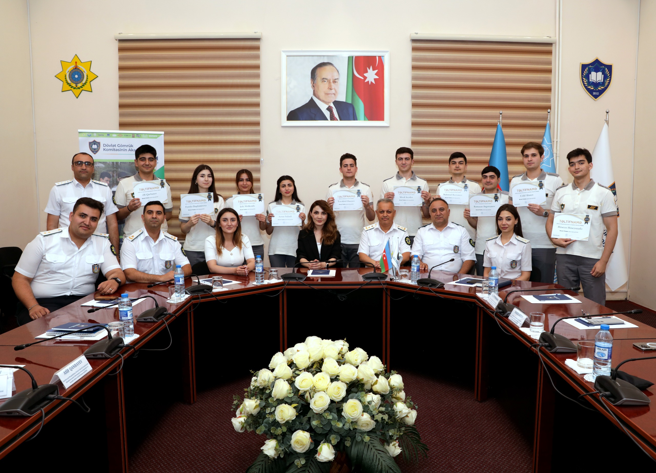 Gömrük Akademiyasının “Brend tələbə”ləri mükafatlandırıldı - FOTO