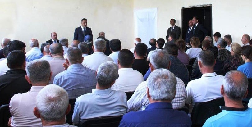Goranboyun Dəyirmanlar kəndində səyyar qəbul keçirilib - FOTO