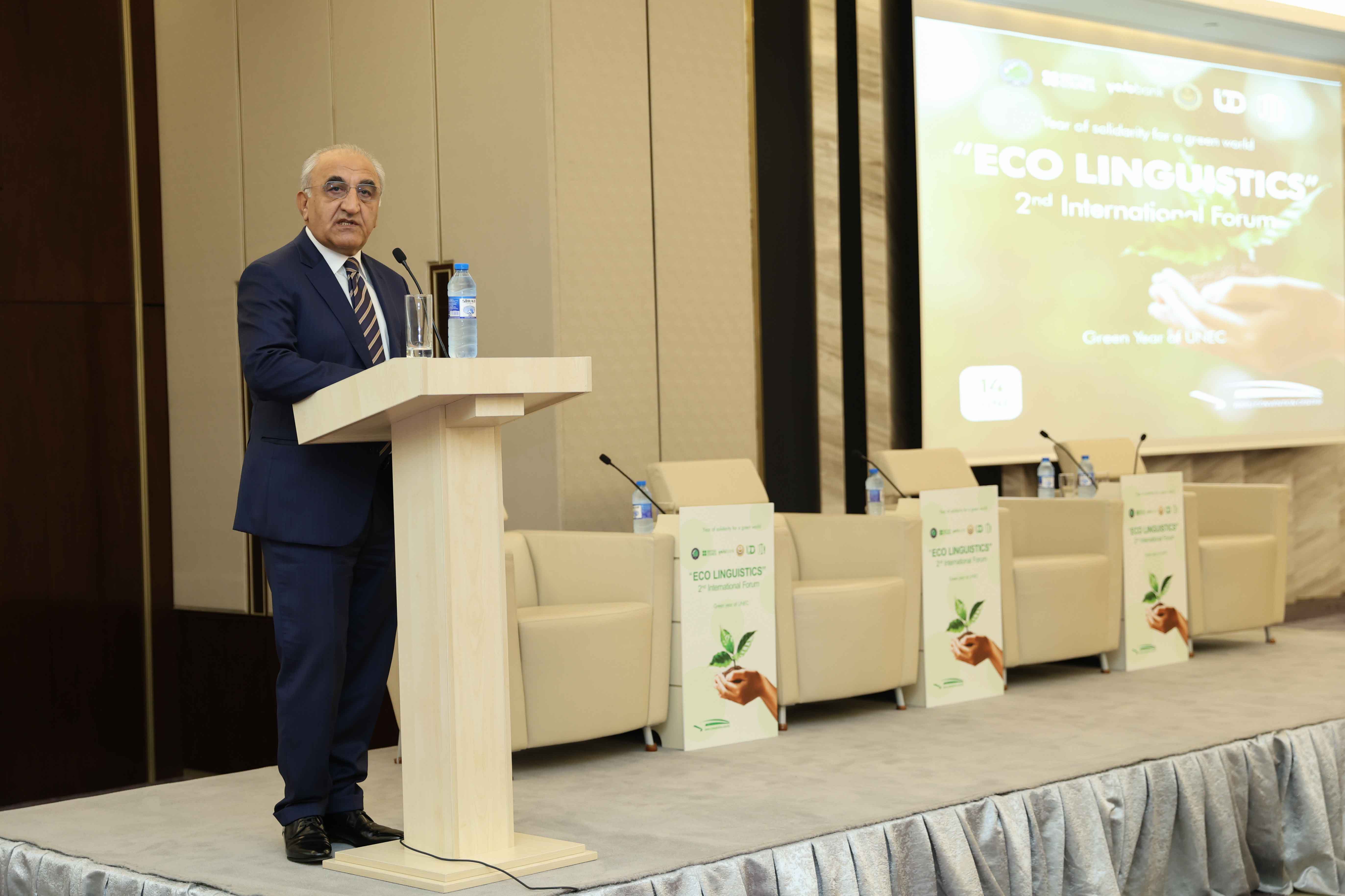 UNEC-də Xarici Dil Müəllimlərinin II Beynəlxalq Forumu keçirilib - FOTO