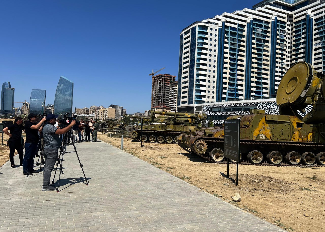 Xocalıda tapılan raket kompleksi Hərbi Qənimətlər Parkında - FOTO