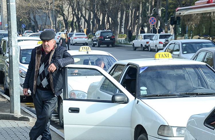 Taksi fəaliyyəti üçün icazə alan sürücülərin sayı AÇIQLANDI