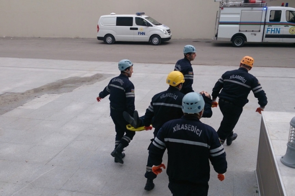 Bayramda 326 yanğına çıxış olub - 44 nəfər xilas edilib