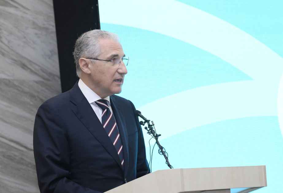 Davamlı dünya qurmaq üçü ambisiyaları gücləndirməliyik - Nazir