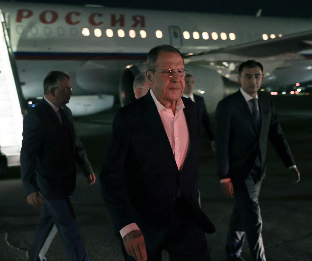Lavrov Qazaxıstana səfər etdi