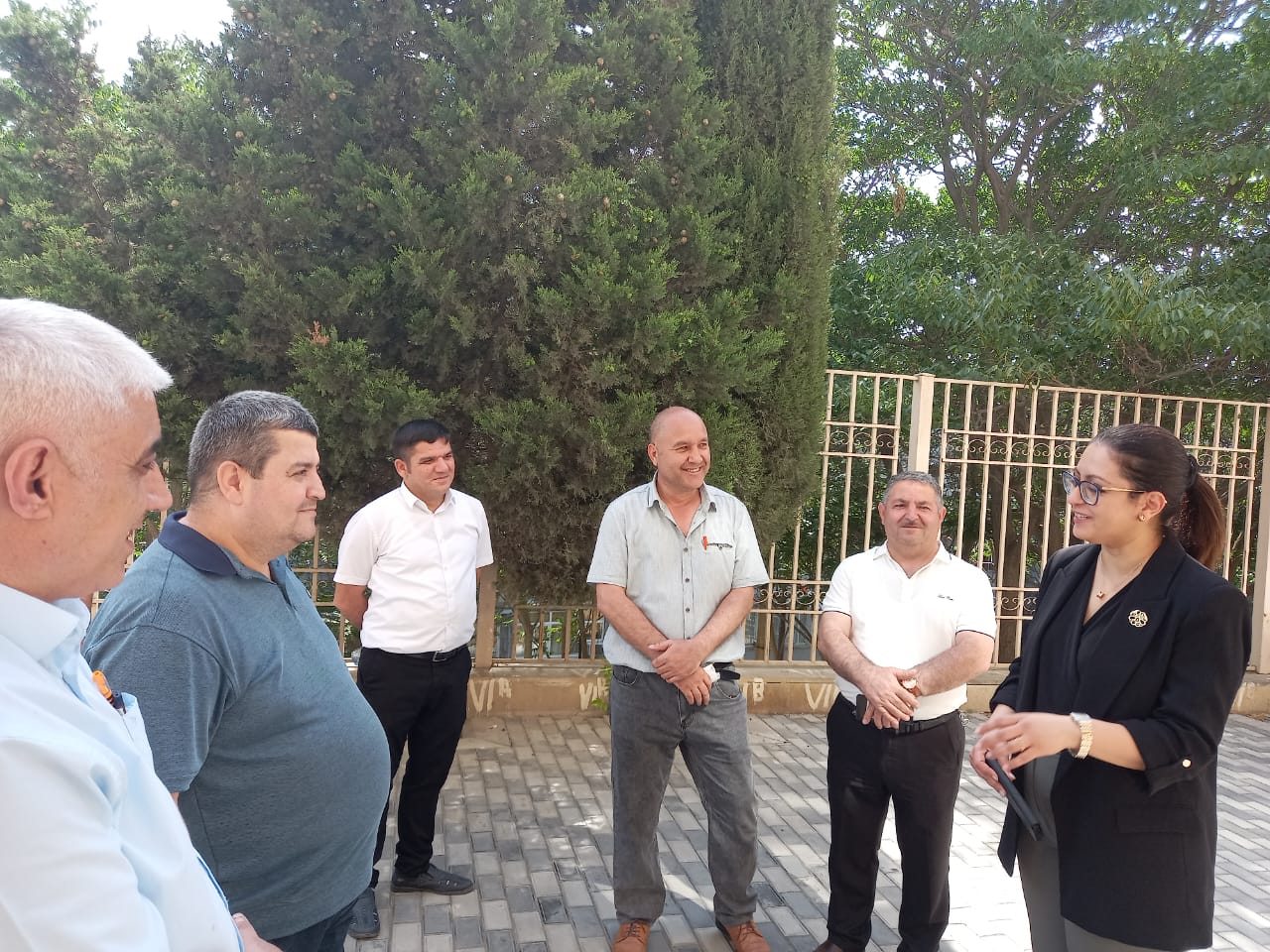 BŞTİ müdiri sertifikasiya imtahanına gələn müəllimlərə tövsiyə verdi