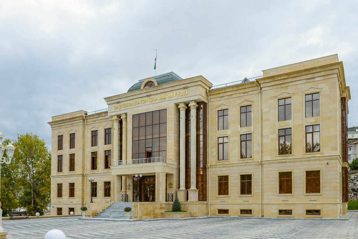 İcra hakimiyyətində əməliyyat keçirildi - Saxlanılanlar var 