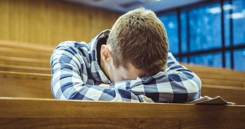 Akademik borcu olan tələbə hansı halda universitetdən xaric edilə bilər? - Şura sədri açıqladı