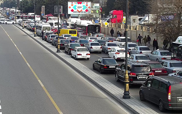 Hazırda tıxac olan yolların SİYAHISI