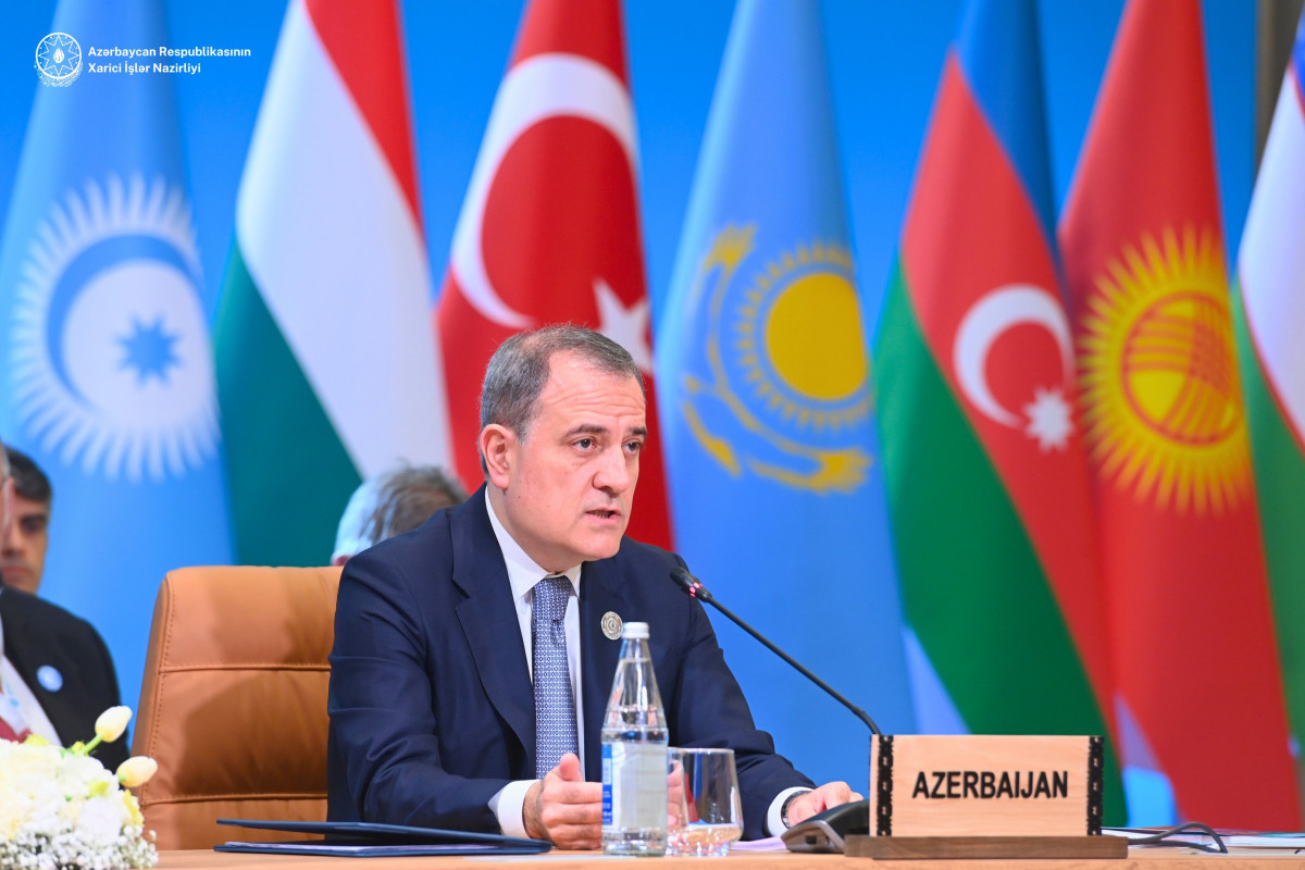 Ceyhun Bayramov TDT xarici işlər nazirlərini Ermənistanla danışıqlar barədə məlumatlandırıb