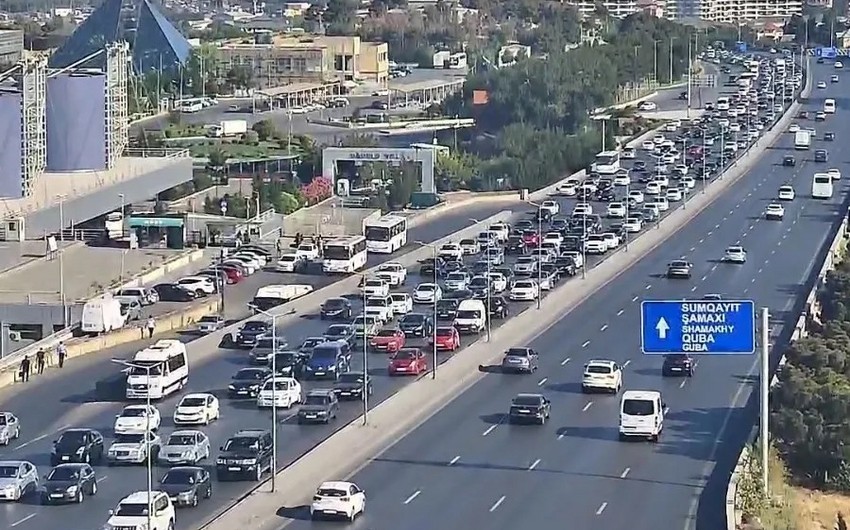 Bakının bu yollarında tıxac var - SİYAHI