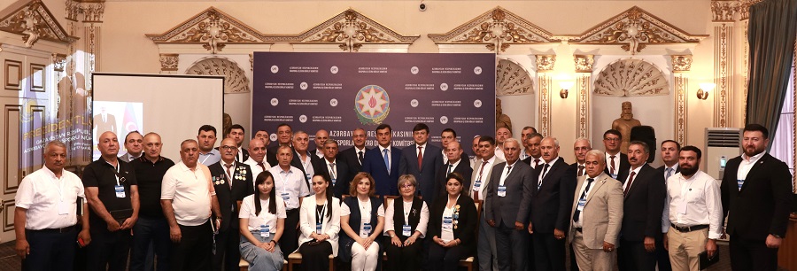 Qazaxıstanda fəaliyyət göstərən diasporumuzun nümayəndələri Dövlət Komitəsində - FOTO