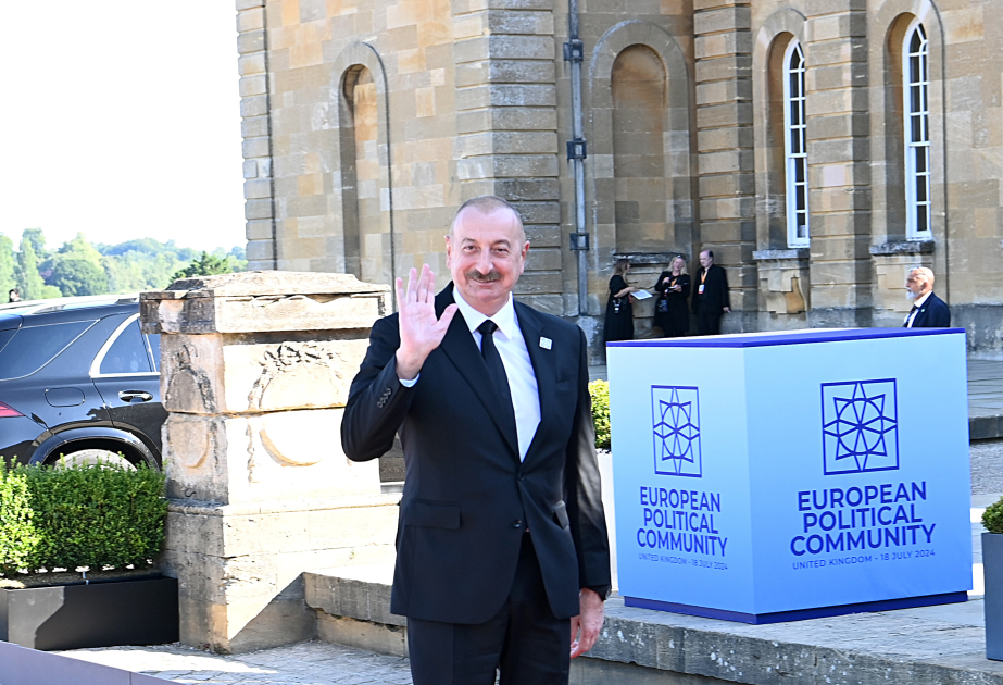 İlham Əliyev Britaniyada səfərdədir