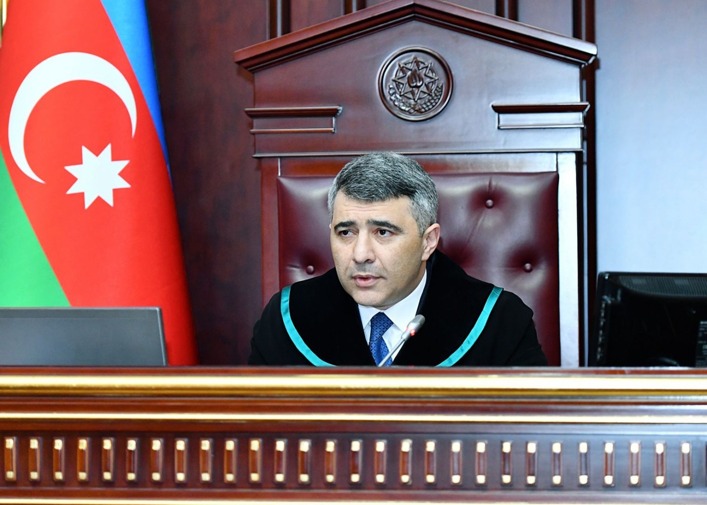 İnam Kərimov məhkəmə-hüquq islahatlarından DANIŞDI