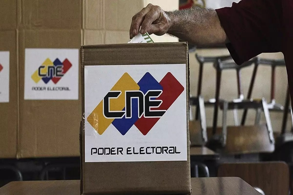 Venesuelada prezident seçkiləri KEÇİRİLƏCƏK