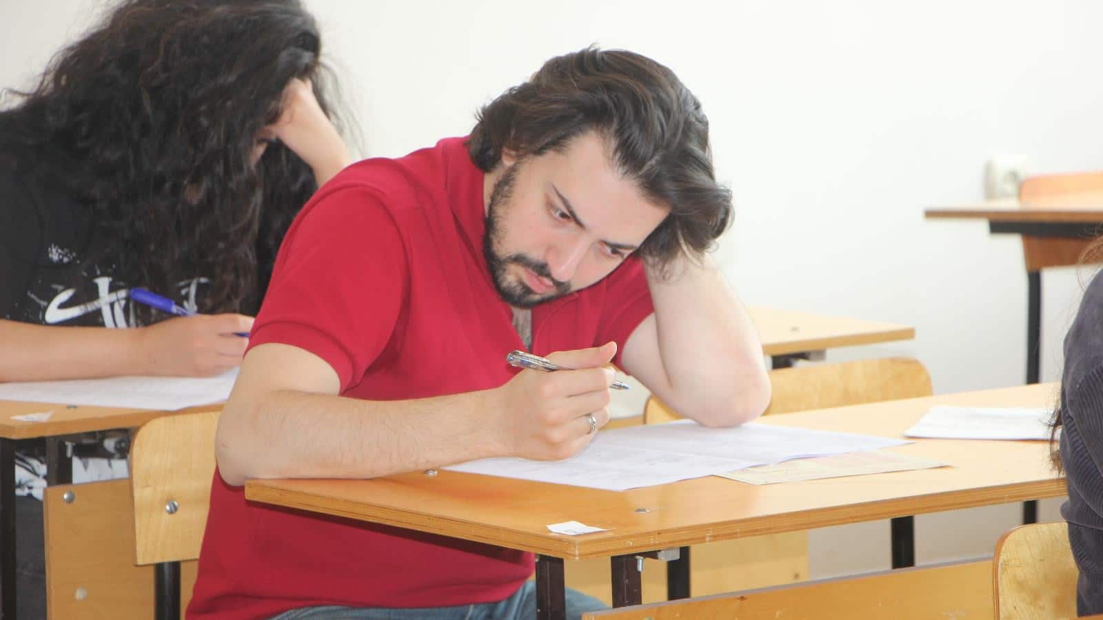 Magistraturada boş qalan yerlərə ixtisas seçiminin vaxtı AÇIQLANDI