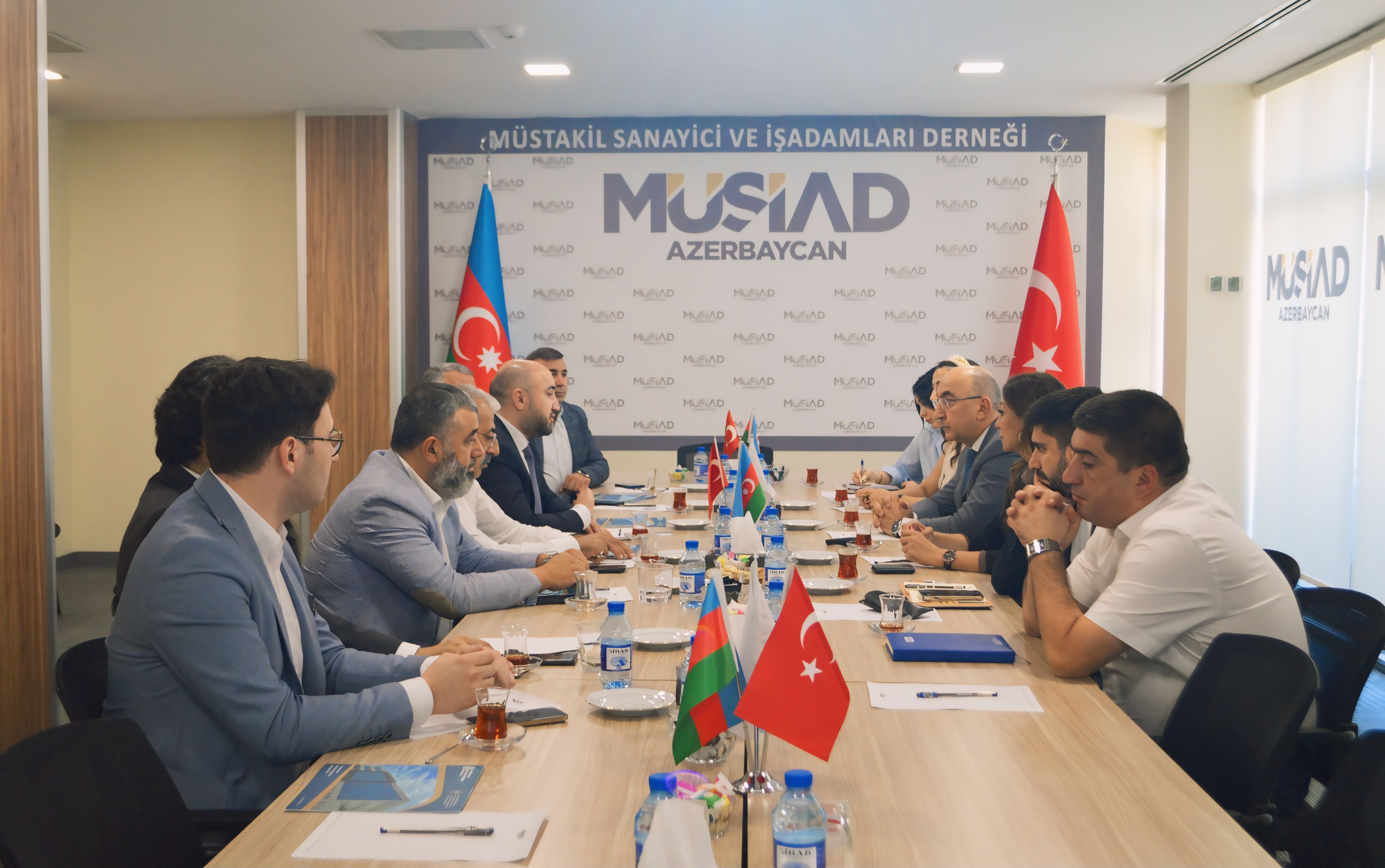 Azərbaycan Standartlaşdırma İnstitunun rəhbəri MUSİAD Azərbaycanın ofisində - FOTOLAR