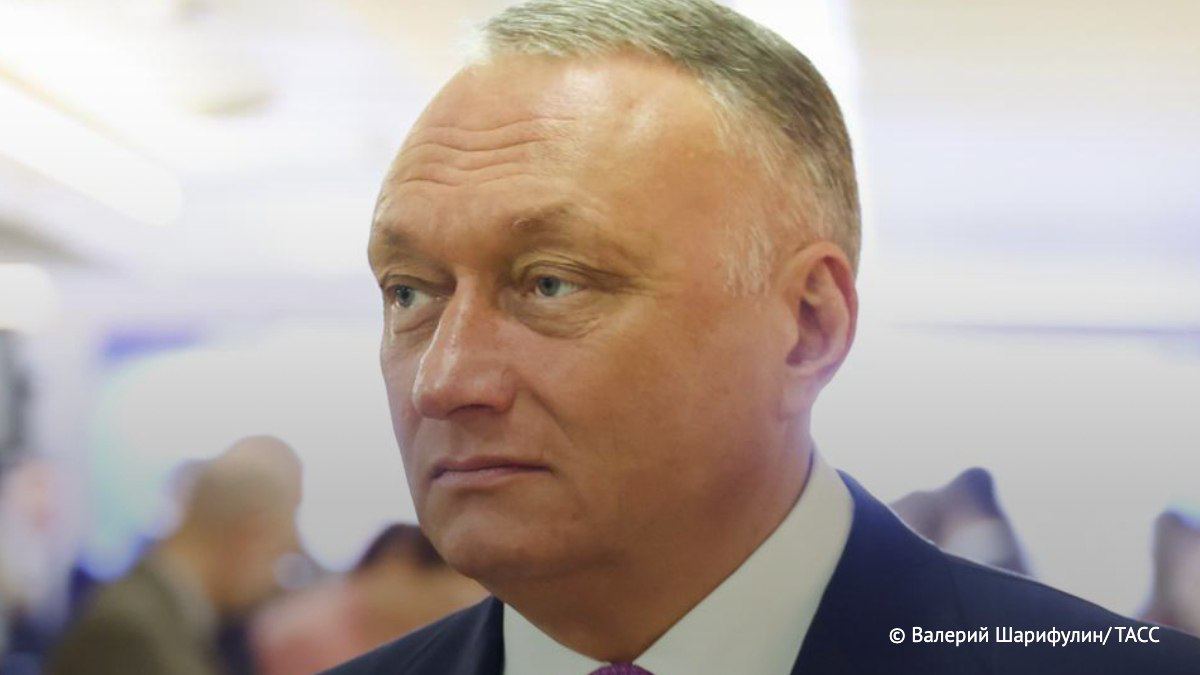 Rusiyada senator parlamentdə SAXLANILDI