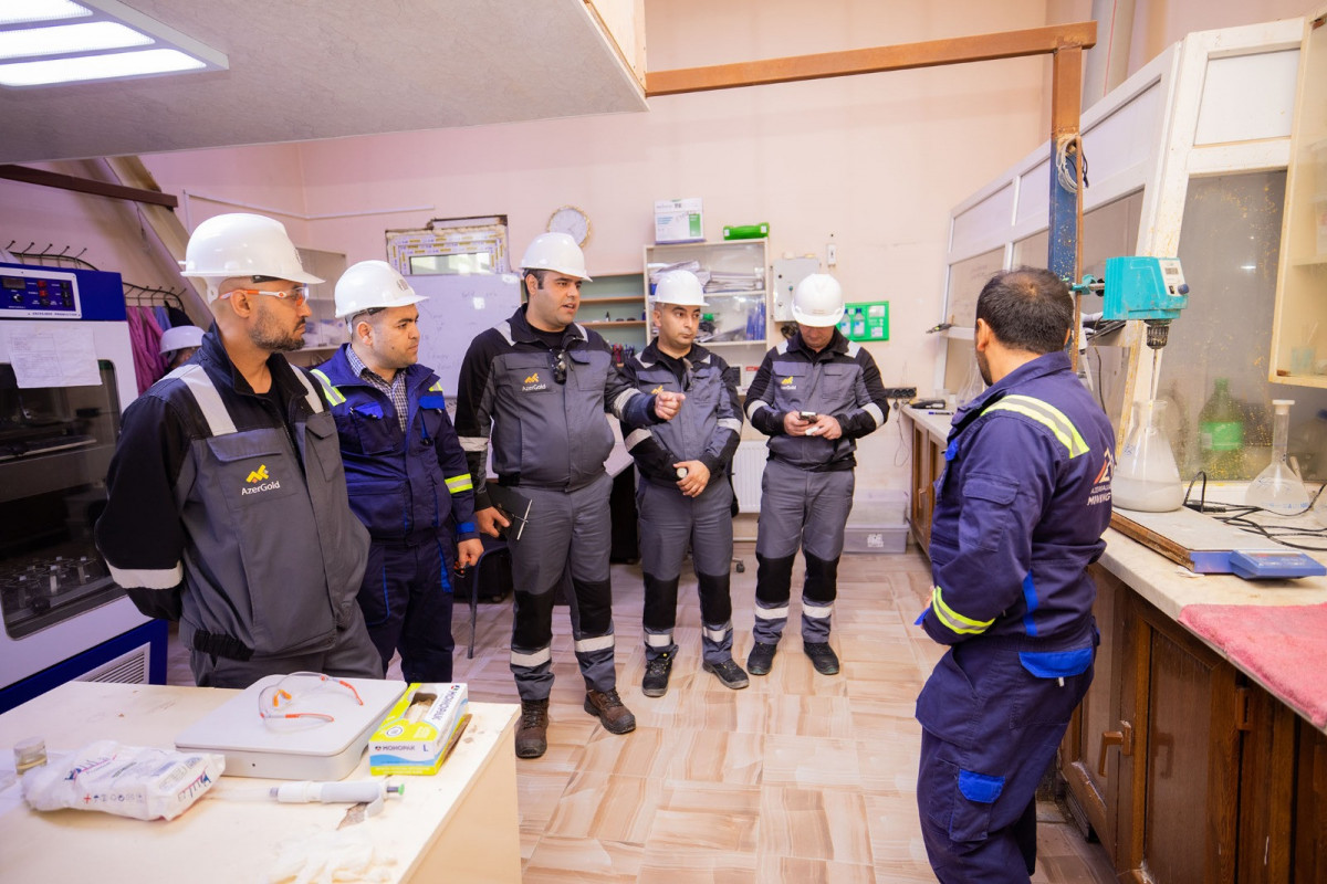 “AzerGold”un İşçi qrupu Gədəbəydəki mədənlərə baxış keçirib - FOTO