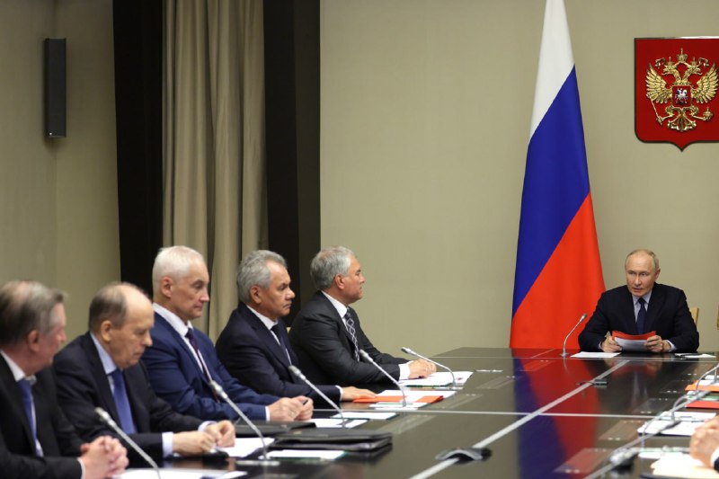 Putin Təhlükəsizlik Şurasını TOPLADI