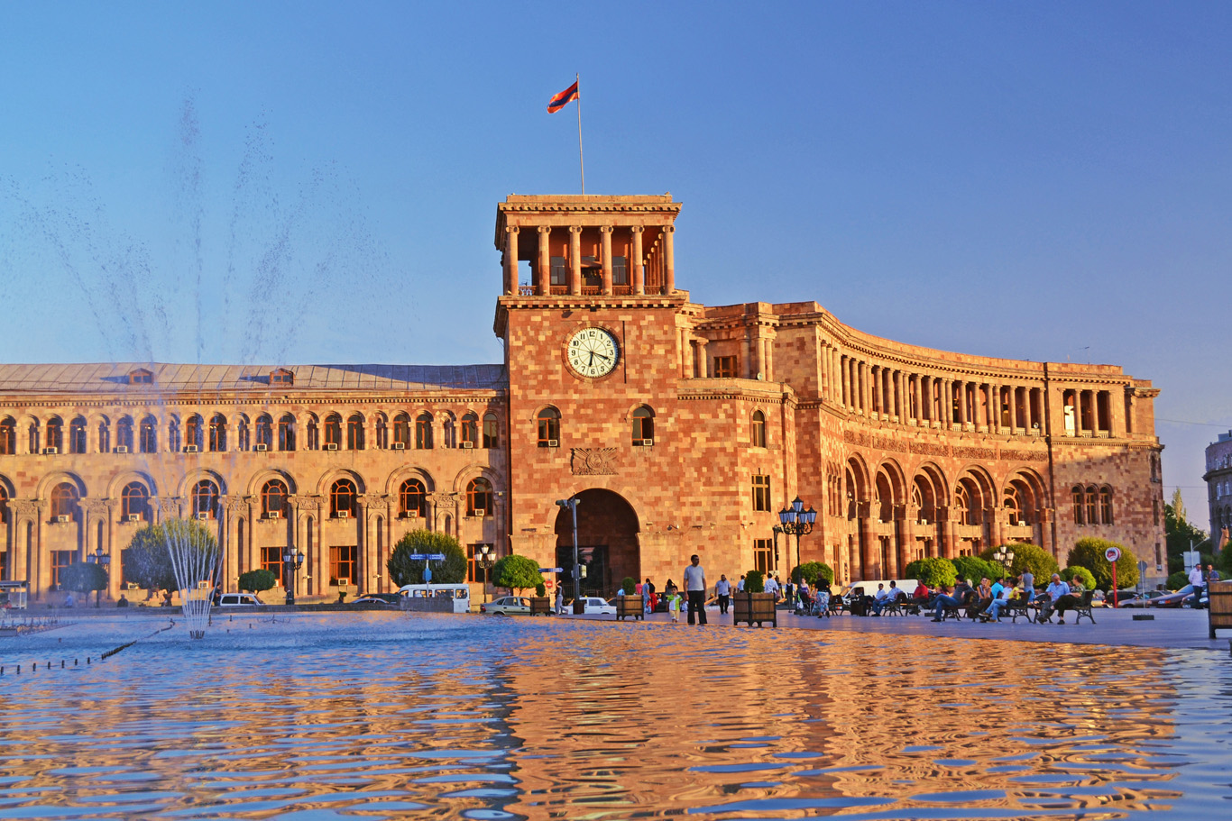 Ermənistana səfər edən turistlərin SAYI