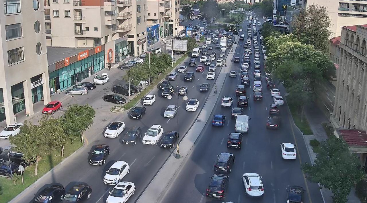 Hazırda tıxac olan yolların SİYAHISI&nbsp;